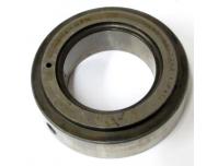 Image of Crankshaft main bearing outer race, Centre Right hand (From start of production up to Engine No. CB450E 6015838)