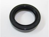Image of Fork oil seal (Up to Frame No. CB125 1019090)