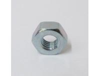Image of Exhaust fixing nut onto clinder head stud